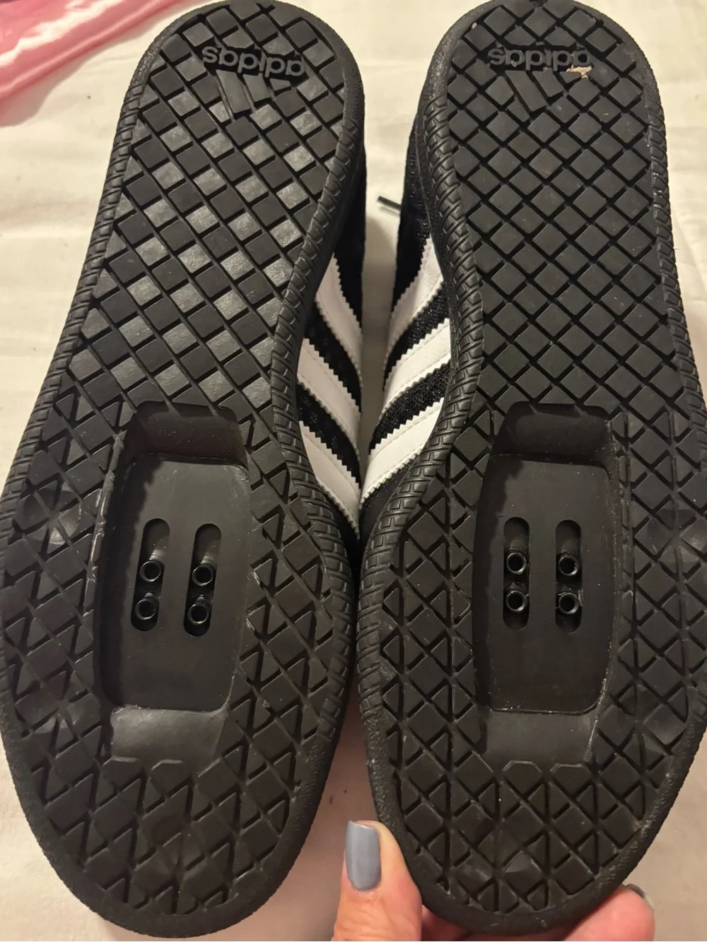Women’s black & white cycling shoes